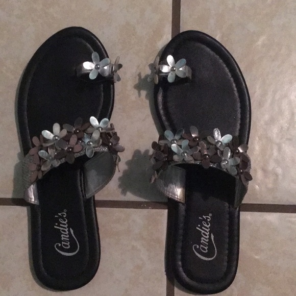 Candie's Shoes - Candies sandals!!!